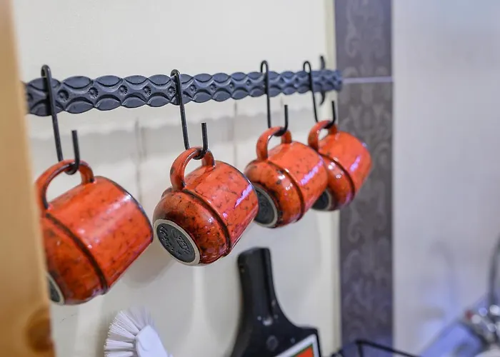 W Dolinie Slonca * كوشتيليسكا