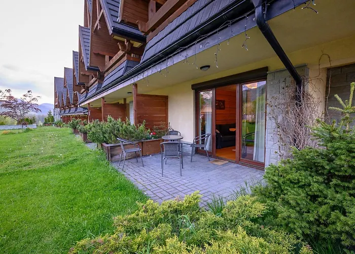 W Dolinie Slonca كوشتيليسكا