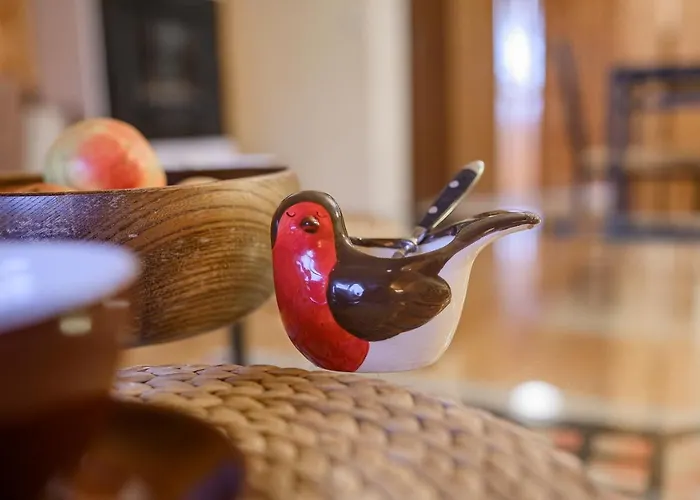 W Dolinie Slonca كوشتيليسكا