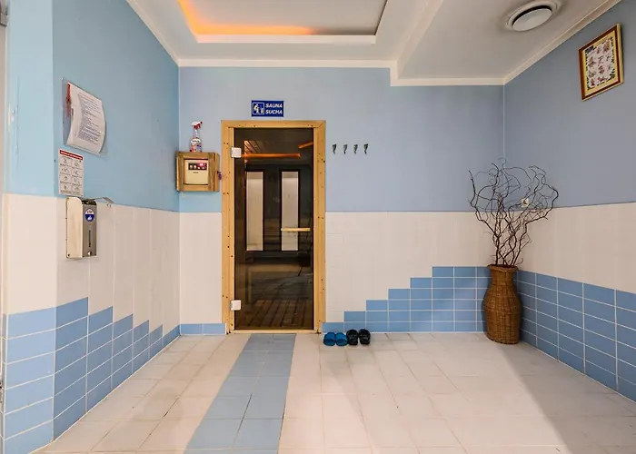 W Dolinie Slonca كوشتيليسكا